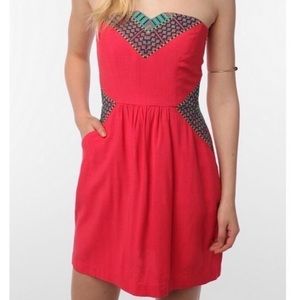 Anthro Ecote Pink Embroidered Aztec Straplss Dress